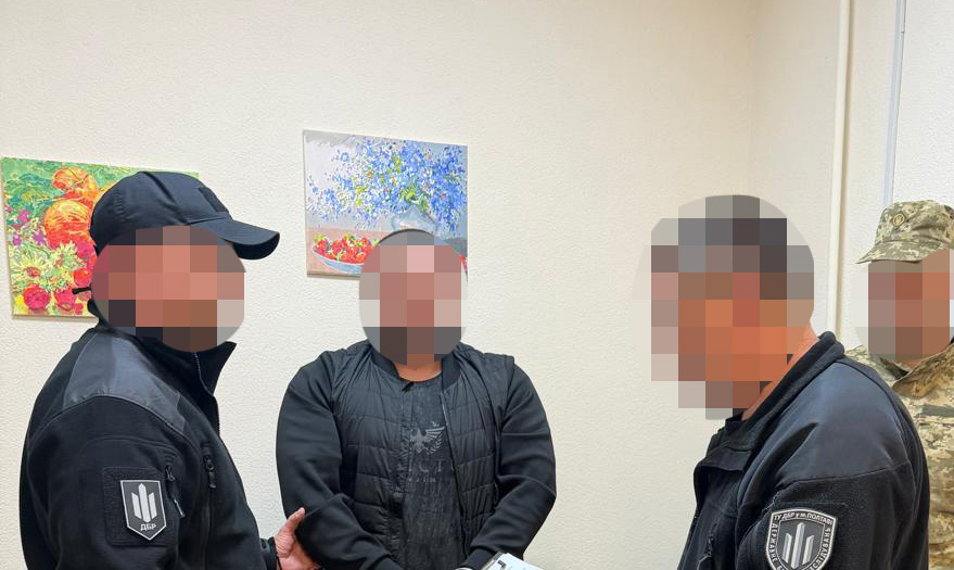 Фото до матеріалу: Зеленський про перекидання ППО до Москви: Кремль більше боїться за парад, ніж за країну