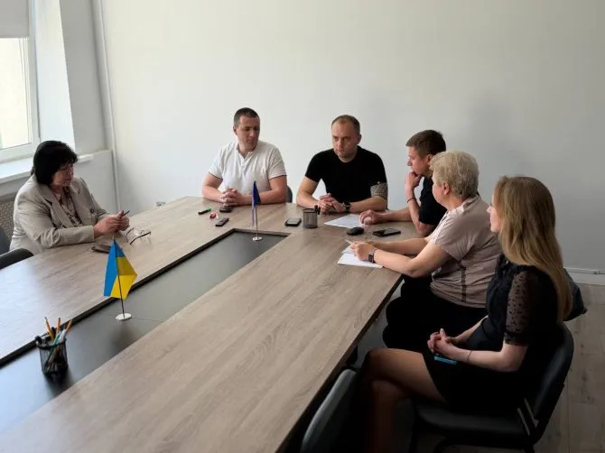 Фото до матеріалу: НЕФКО фінансує демонтаж руїн в Ірпені: громада обирає постачальника палива
