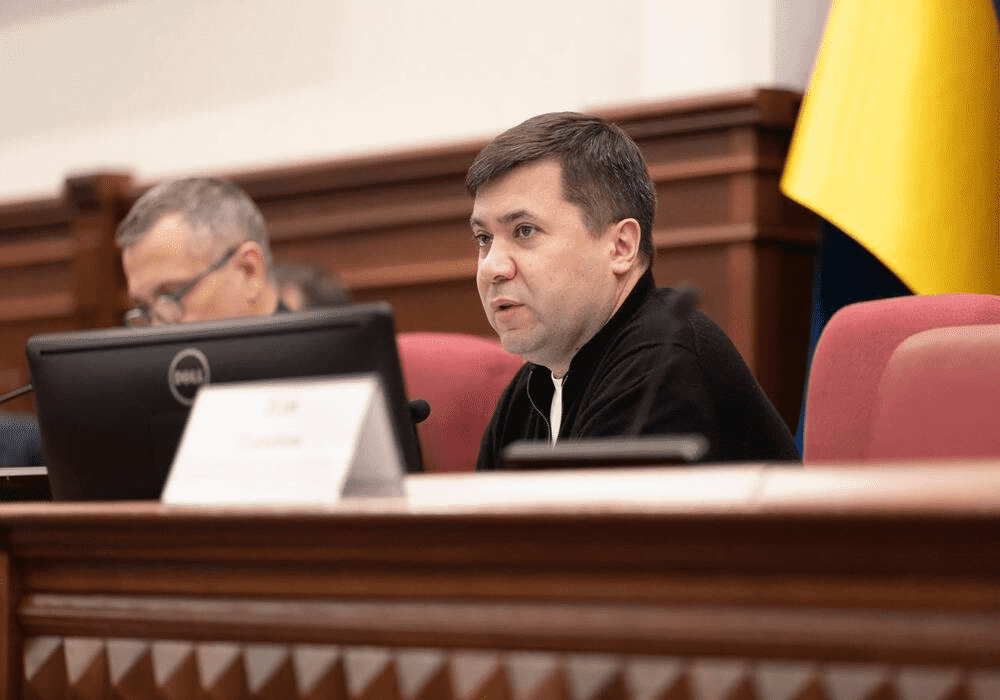 Фото до матеріалу: Бюджетна комісія Києва затвердила допомогу для вразливих та військових, план енергостійкості потребує доопрацювання