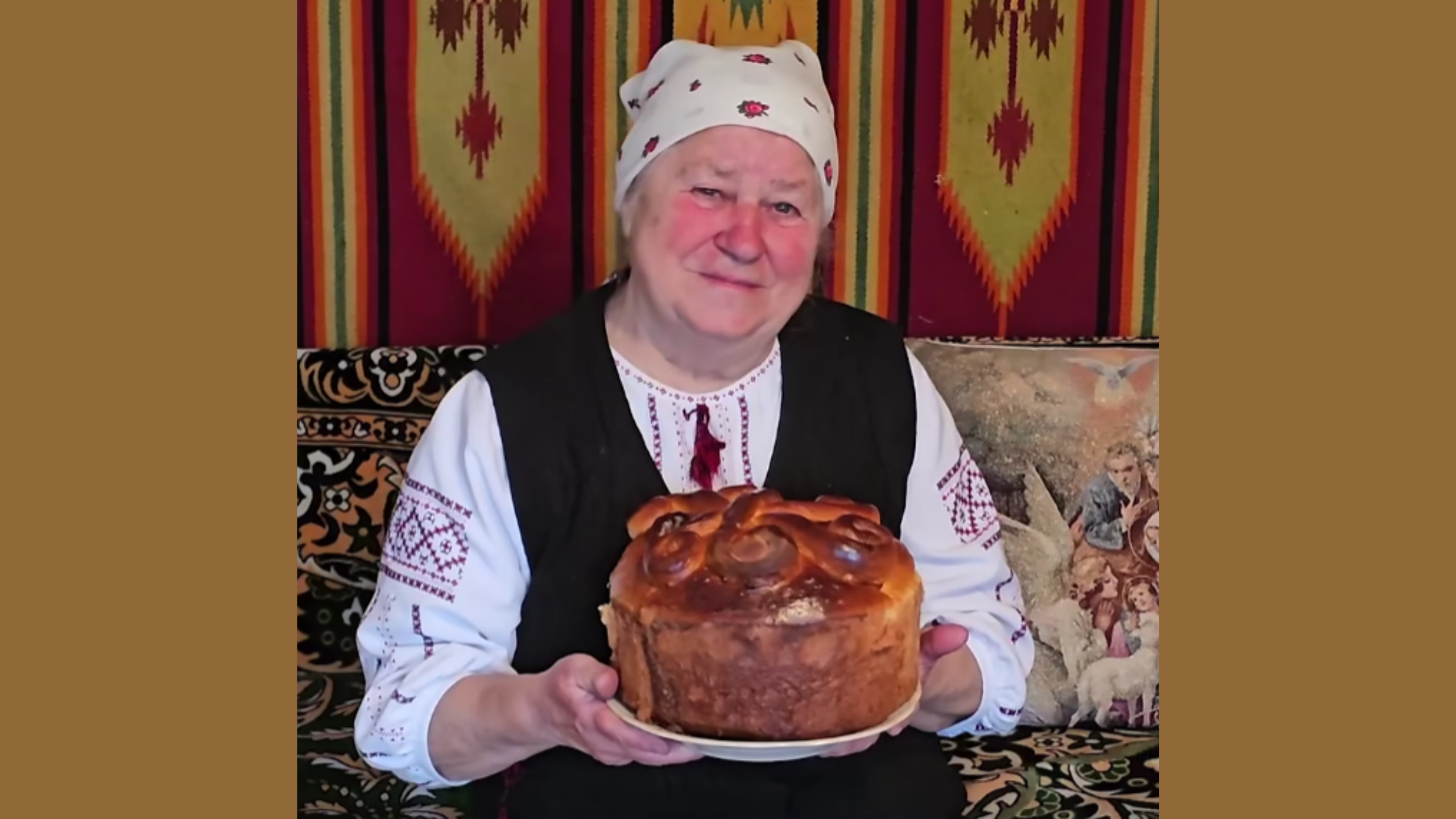Фото до матеріалу: Півстоліття традиції: як коломиянка пече ідеальні паски за родинним рецептом
