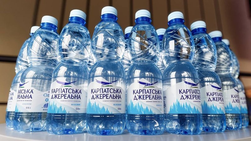 Фото до матеріалу: Вода «Карпатська Джерельна» не з Карпат: після штрафу в 9,4 млн грн змінили етикетки