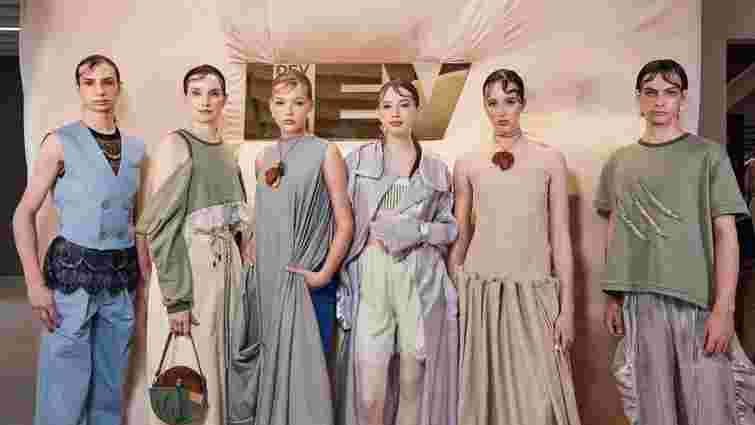 Фото до матеріалу: Артперформанс LEV Development та Starchak на Lviv Fashion Week: рух, що створює форму