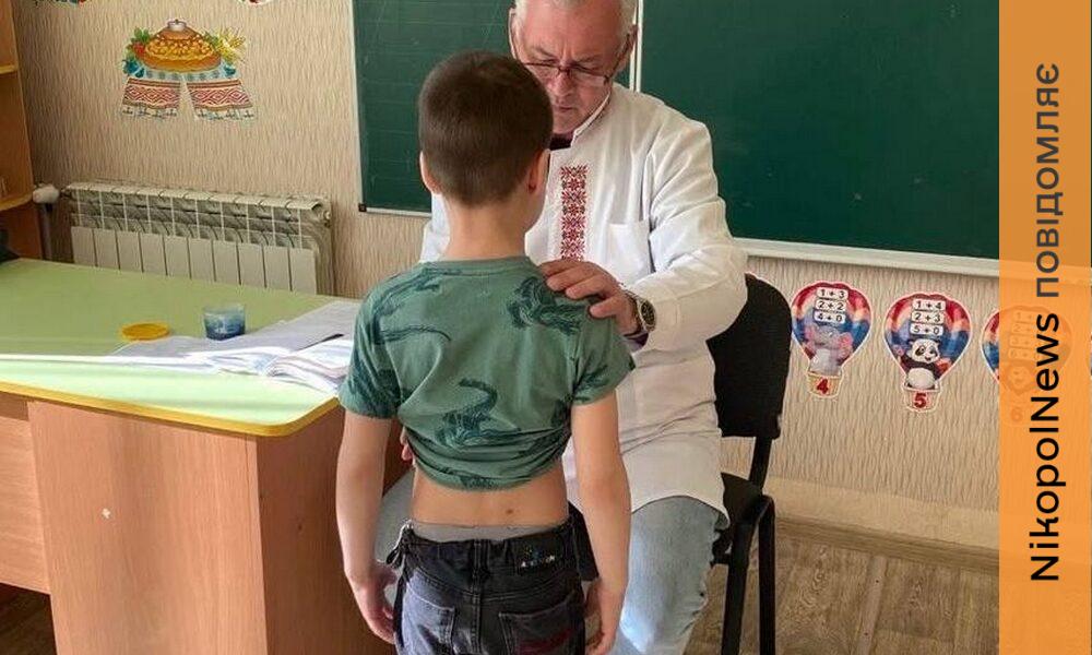 Фото до матеріалу: Дитячі лікарі з Нікополя провели плановий виїзд до Чистопільського та Лошкарівського селищ