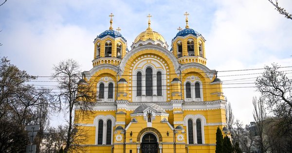 Фото до матеріалу: Свято-Володимирський собор у Києві перейшов на новоюліанський календар