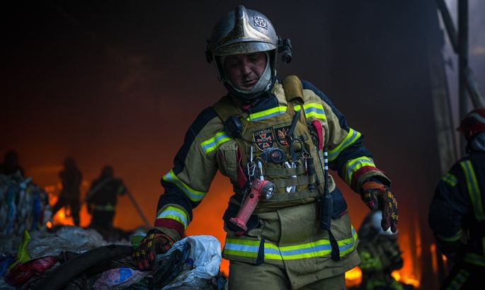 Фото до матеріалу: Росіяни атакували рятувальників понад 400 разів: 43 загинули