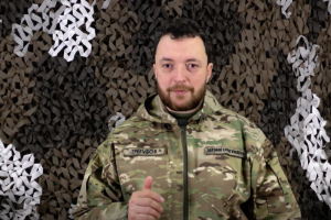 Фото до матеріалу: Десантники готують Україну до війни: 100 тисяч курсантів пройшли підготовку в 199 навчальному центрі