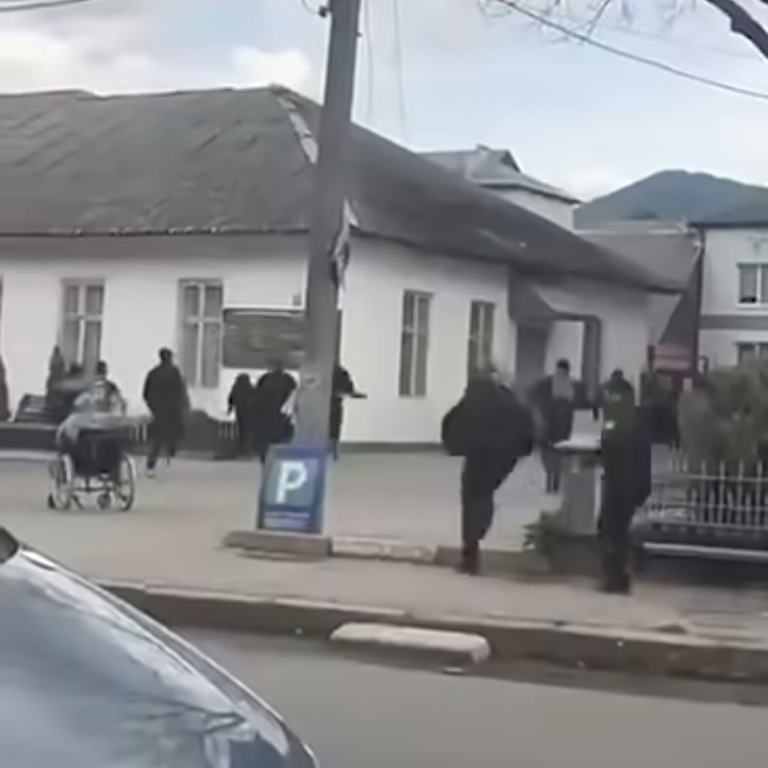 Фото до матеріалу: Стрільба та конфлікт біля ТЦК у Міжгір'ї: деталі інциденту