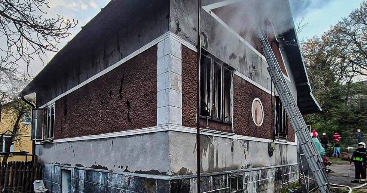 Фото до матеріалу: Двоє людей загинуло у пожежі в будинку неподалік Львова: деталі трагедії