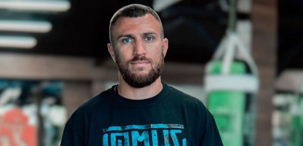 Фото до матеріалу: Усик прийняв виклик Ф'юрі: готовий битися в будь-якому місці