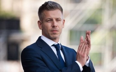 Фото до матеріалу: "Я люблю Україну". Нове фото з Петером Мадяром підкорило мережу