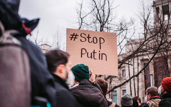 Фото до матеріалу: Більшість українців не підтримують жодну сторону у конфлікті США та Ірану — опитування КМІС