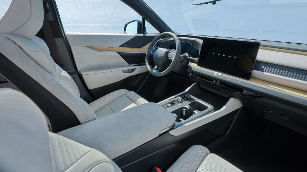 Фото до матеріалу: Lexus TZ: преміальний електричний кросовер з трьома рядами сидінь офіційно представлений