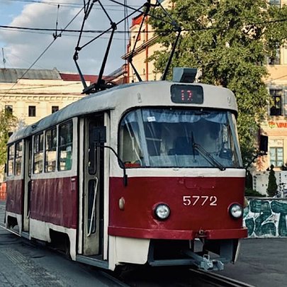 Фото до матеріалу: Виробник «Карпатської джерельної» змінив дизайн етикеток після штрафу