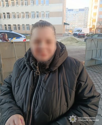 Фото до матеріалу: 53-річна львів'янка викрала 17 тис. грн з банкомата на Сихові