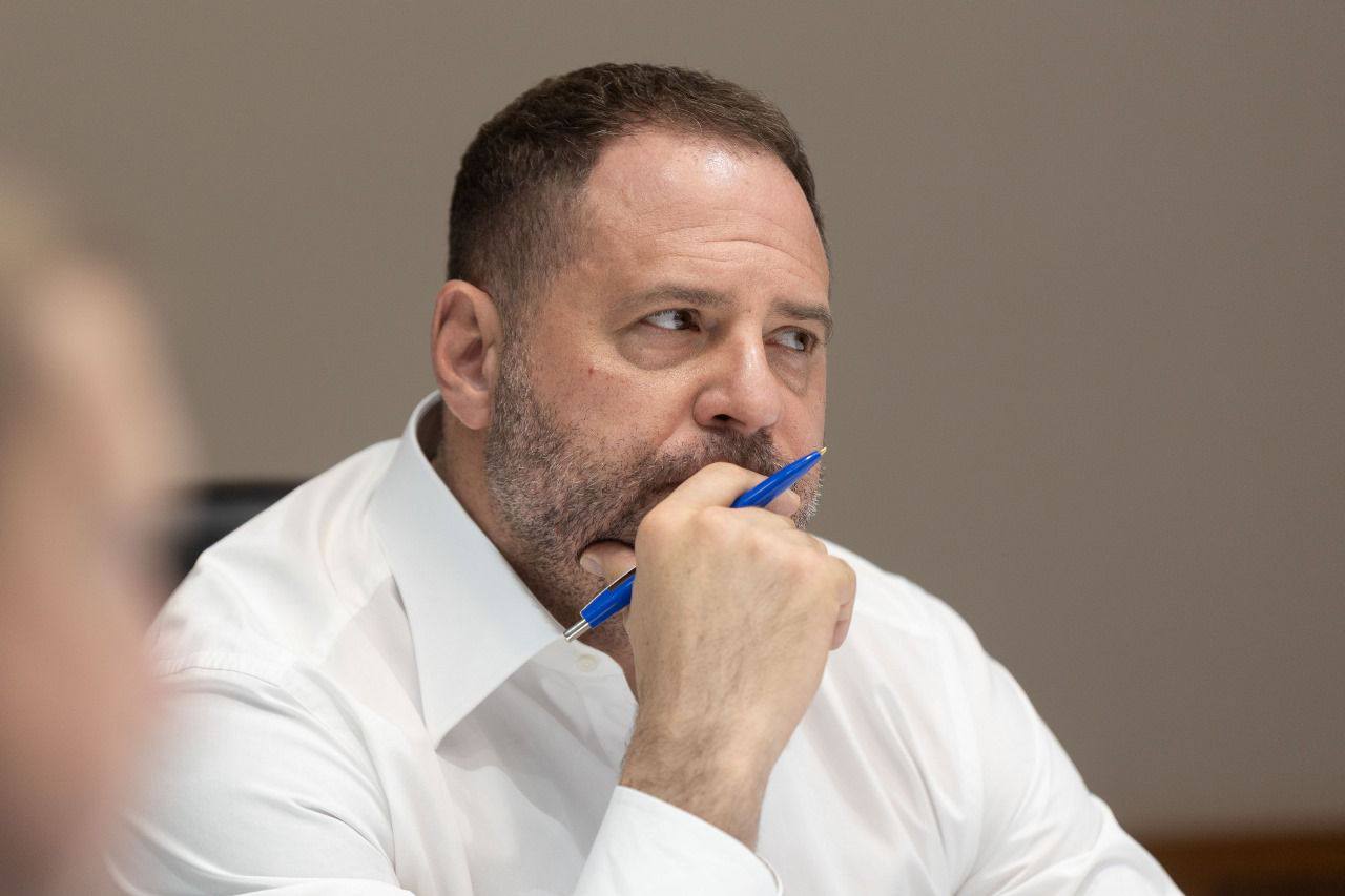 Фото до матеріалу: Єрмак звинуватив слідчі у тиску після першого суду