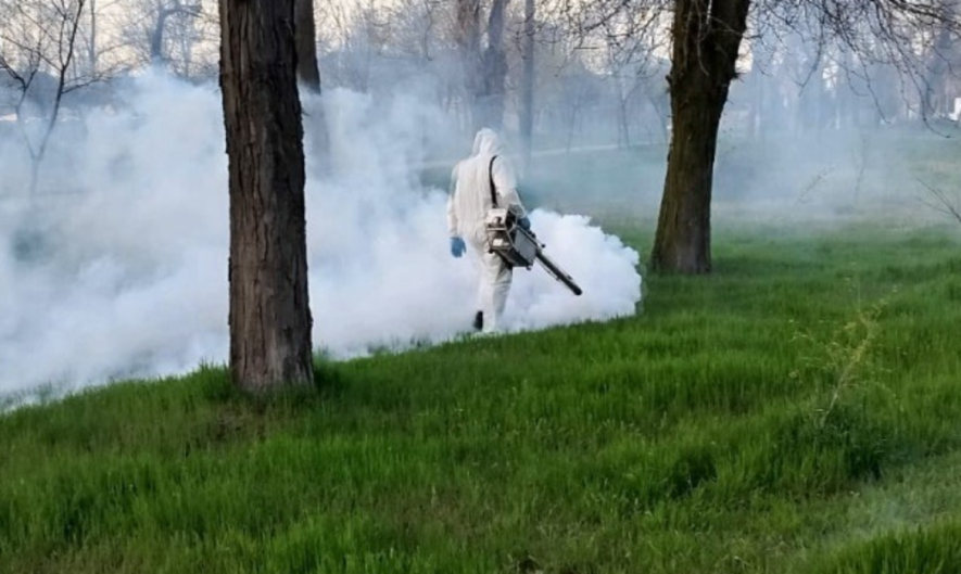 Фото до матеріалу: У Києві розпочалися обробки парків від кліщів: закриті території та поради