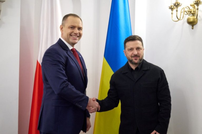 Фото до матеріалу: Єрмак та Литвин прокоментували підозру: «У мене є лише квартира та автомобіль», — DSnews.ua