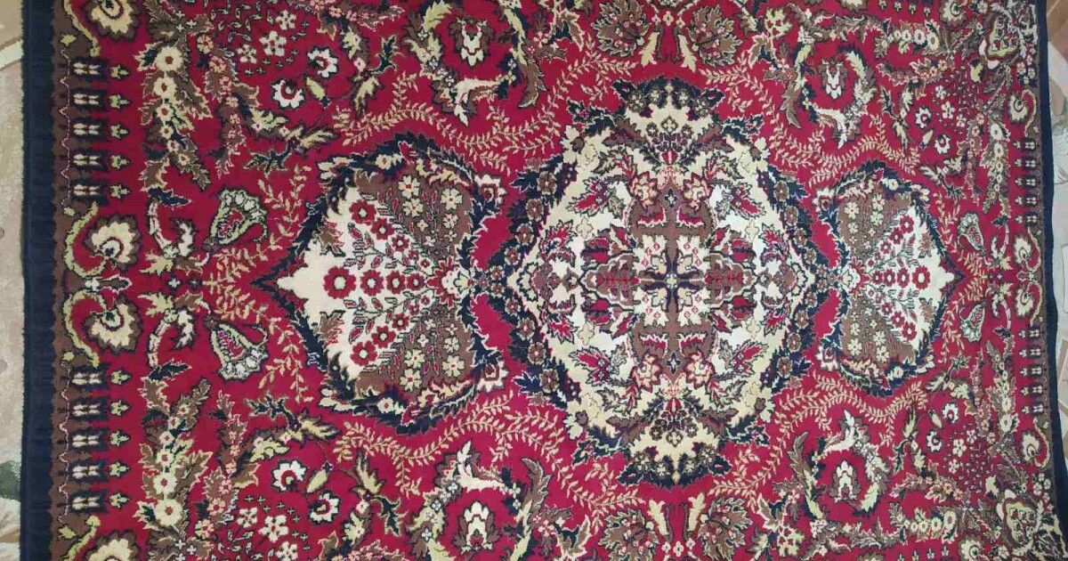 Фото до матеріалу: Продам килими