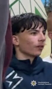Фото до матеріалу: У Японії відкрили лабораторію, де робочі виконують медичні експерименти без людей