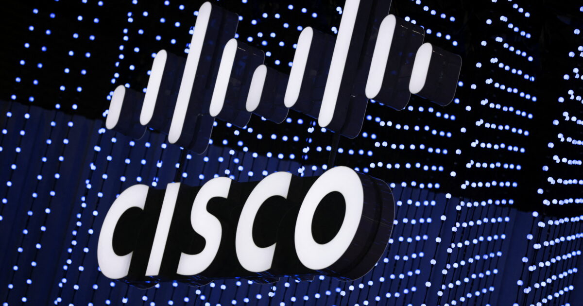 Фото до матеріалу: Cisco скорочує штат на 4 тисячі працівників, але акції стрімко ростуть