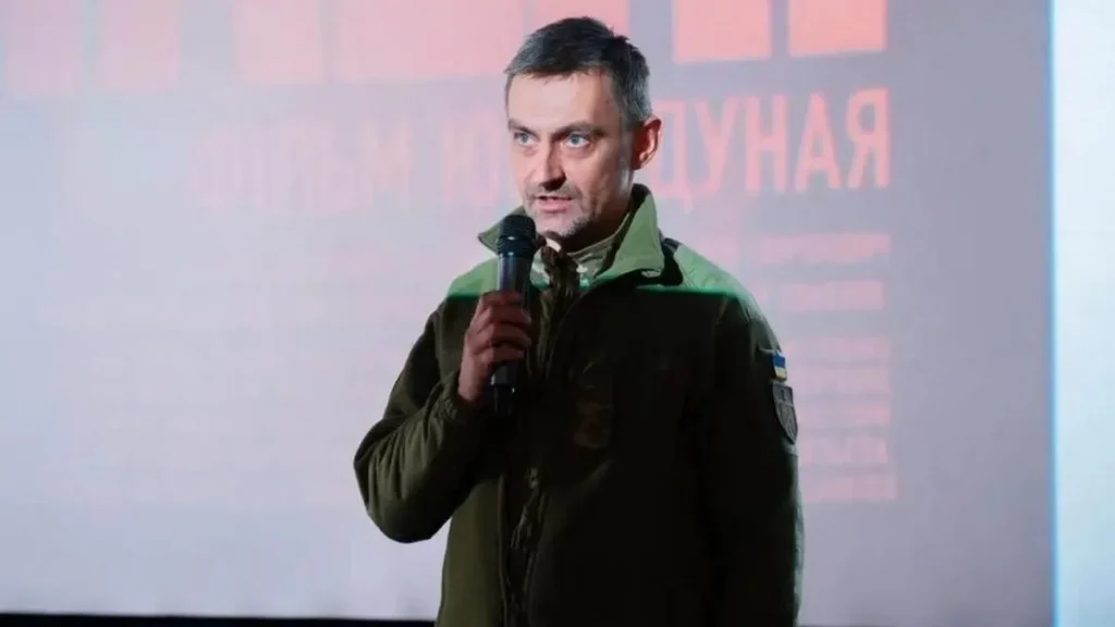 Фото до матеріалу: В Україні стартував промотур драми про ветеранів війни «Втомлені»: перший показ у Чернівцях