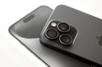 Фото до матеріалу: iPhone 18: нові батареї та камера 200 Мп змінюють правила гри