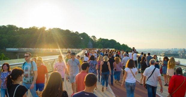 Фото до матеріалу: Україна втратила 11 мільйонів жителів: чи вистачить власних кадрів без мігрантів