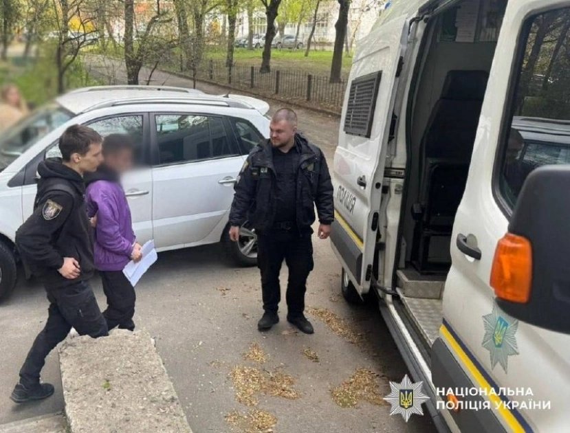 Фото до матеріалу: Поліція Київщини затримала злочинця, що збував заборонені відеоматеріали через інтернет