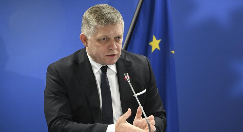 Фото до матеріалу: Фіцо підтвердив візит до Москви: зустріч з Путіним без параду