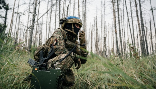 Фото до матеріалу: Бійці бригади «Лють» знищили російський триколор у Костянтинівці