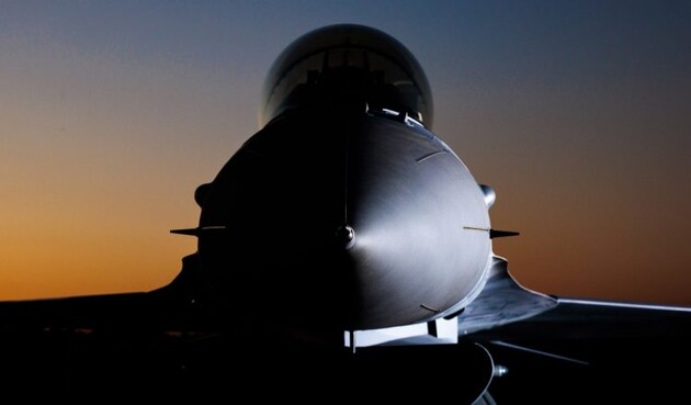 Фото до матеріалу: Привид Києва розвіяв міфи про F-16: чи готові українські аеродроми до нових винищувачів