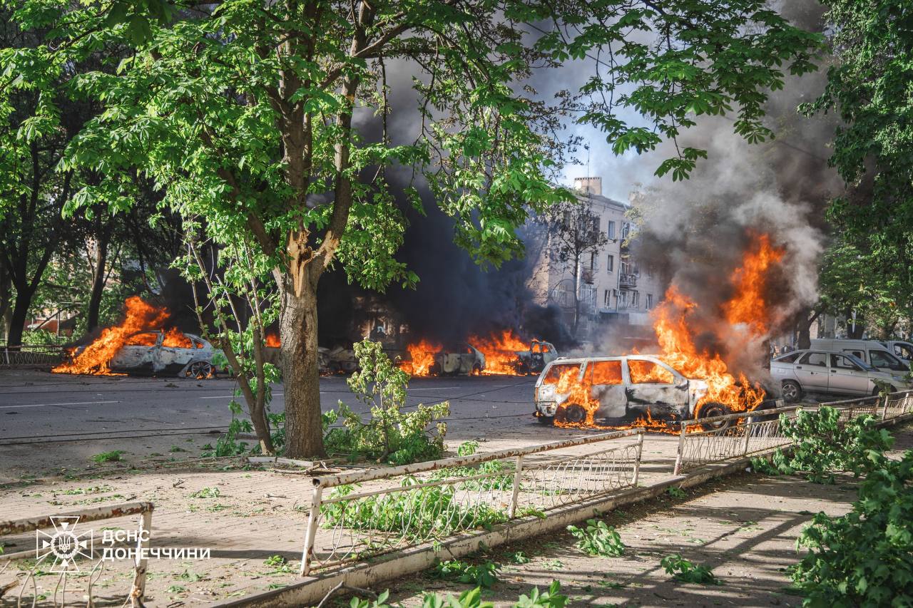 Фото до матеріалу: За день в Україні загинули 27 цивільних, понад 120 поранено внаслідок масованих обстрілів
