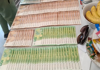 Фото до матеріалу: На Хмельниччині затримали "продавців" військових посад (ФОТО) — DSnews.ua