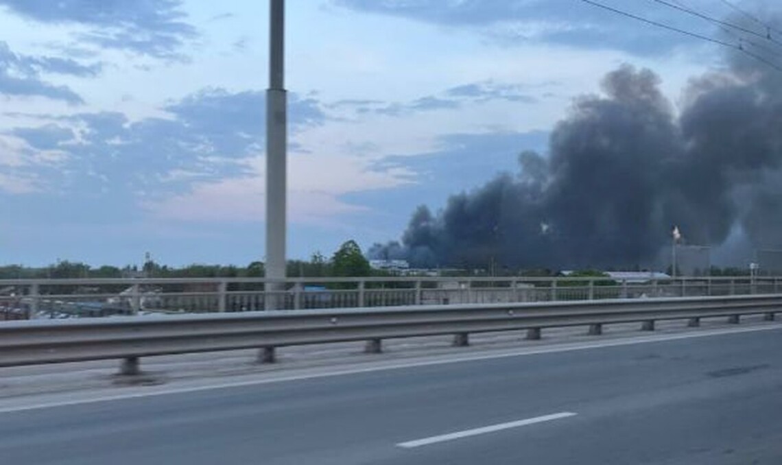 Фото до матеріалу: У Ростові-на-Дону після нічної атаки дронів вибухнув промвузол із військовими підприємствами