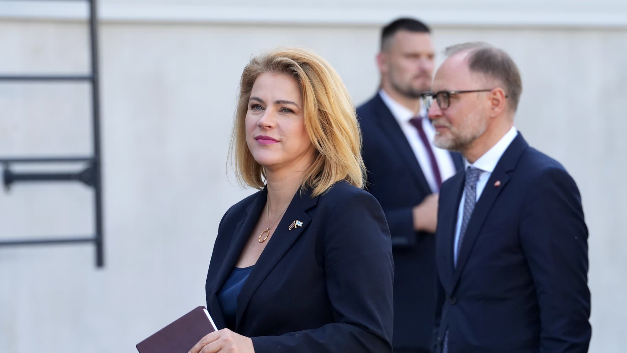 Фото до матеріалу: Обов'язки міністра оборони Латвії перейшли до прем'єр-міністрки Евіки Сіліні