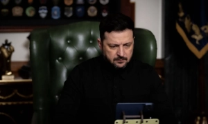Фото до матеріалу: У Києві ліквідували три пожежі після атаки шахедів, є поранені