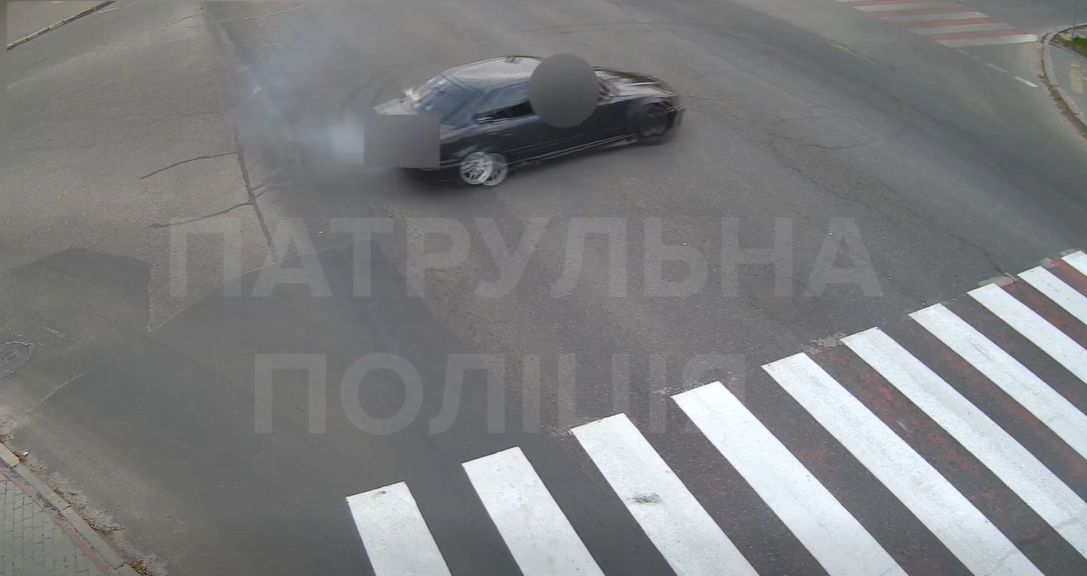 Фото до матеріалу: У Черкасах водія «BMW» притягнули до відповідальності за порушення ПДР