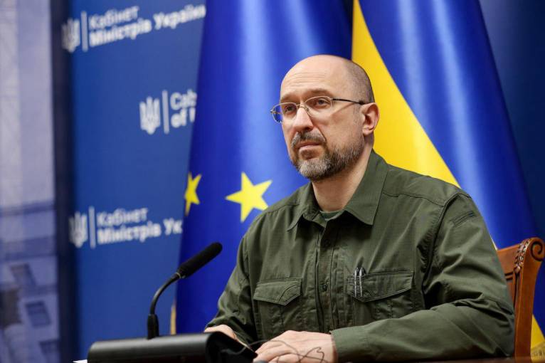 Фото до матеріалу: Шмигаль: 155 атак Росії на підстанції загрожають ядерній безпеці