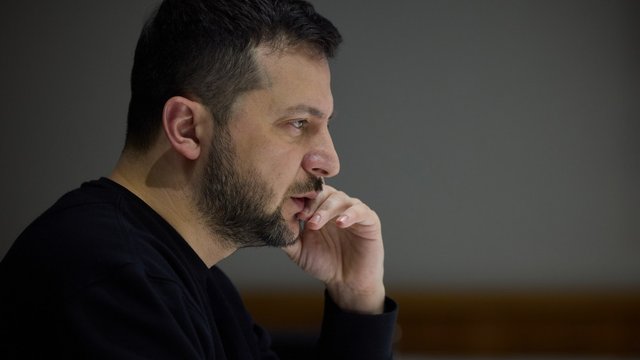 Фото до матеріалу: Зеленський прокоментував чутки про припинення вогню на 9 травня