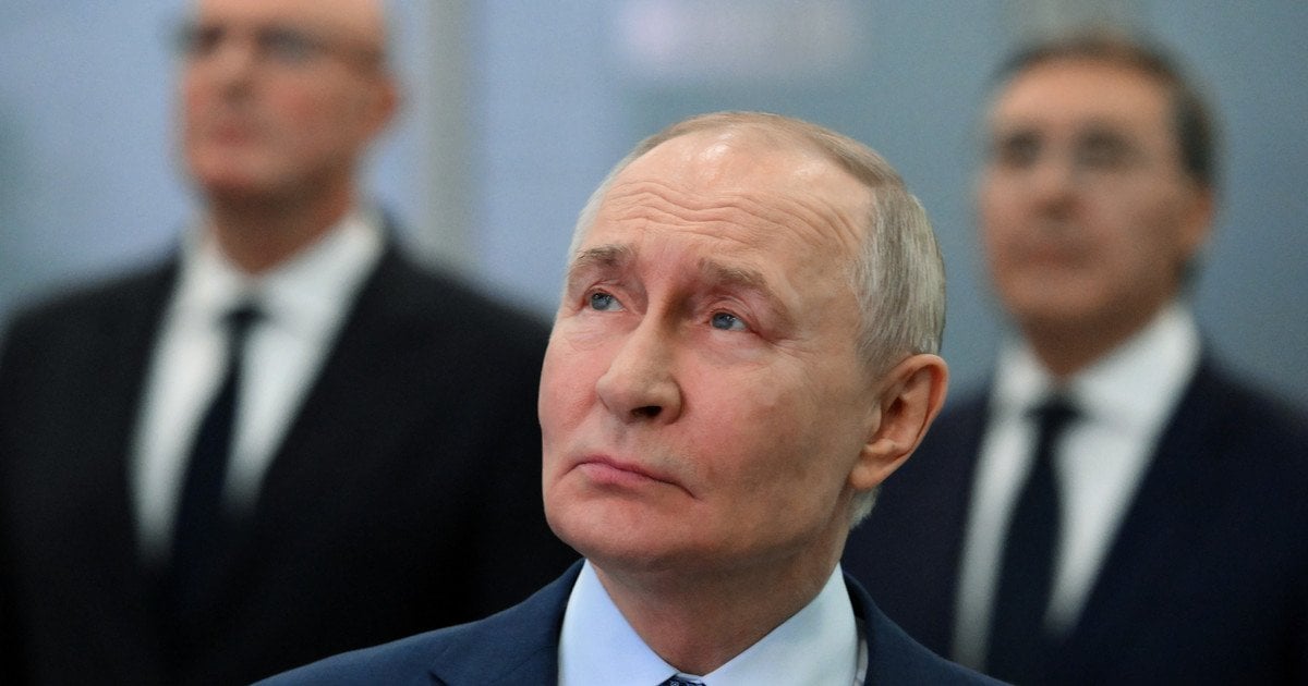 Фото до матеріалу: Росія зірвала перемир'я 6 травня: Зеленський про 1820 порушень та відповідь України