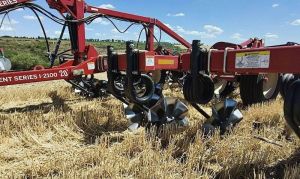 Фото до матеріалу: Сівалка MATADOR MO впроваджує технологію Strip-Till для економії ресурсів та підвищення врожайності