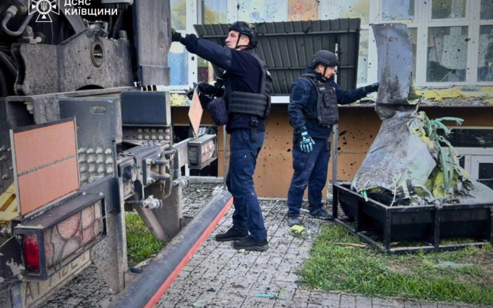 Фото до матеріалу: У Чабанах вилучили нездетоновану частину ракети з будинку