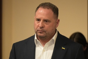 Фото до матеріалу: Україна запропонувала Європі допомогу в переговорах про «аеропортове перемир'я» з РФ