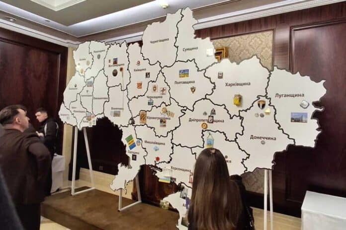 Фото до матеріалу: Луганщина презентувала досвід стійкості громад на міжнародному форумі