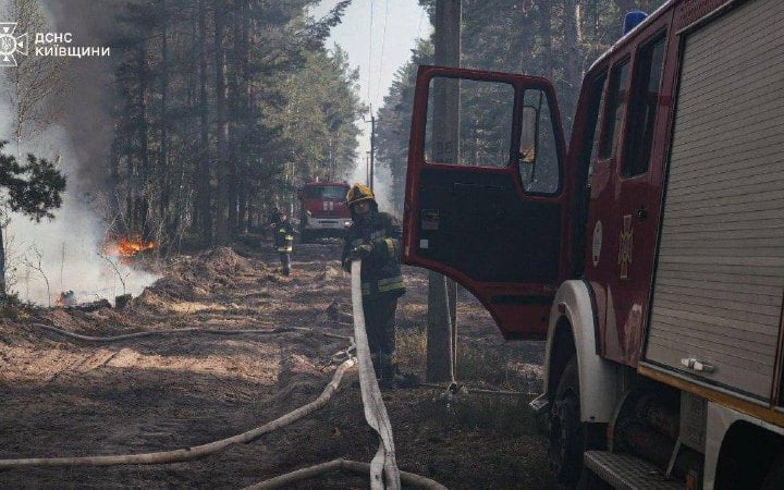 Фото до матеріалу: Головне за ніч та ранок п’ятниці, 8 травня: майже 210 боєзіткнень, атака дронів на Росію, лісові пожежі на півночі