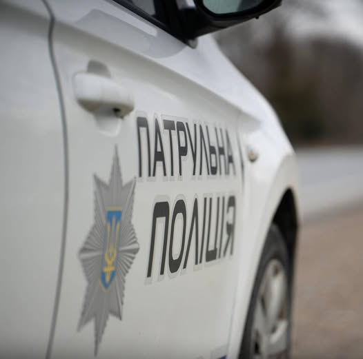 Фото до матеріалу: Водія з фальшивими правами зупинили на виїзді з Івано-Франківська