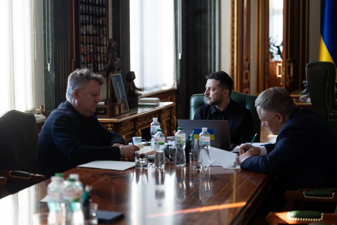 Фото до матеріалу: Зеленський та Алієв обговорили виконання домовленостей: що це означає для України
