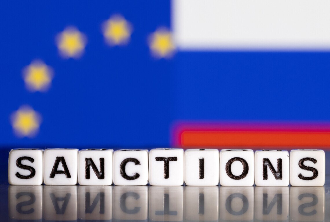 Фото до матеріалу: ЄС та Британія розширили санкції проти РФ за депортацію українських дітей