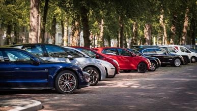 Фото до матеріалу: Ближче до ринку: уряд змінив вартість спорудження житла за регіонами