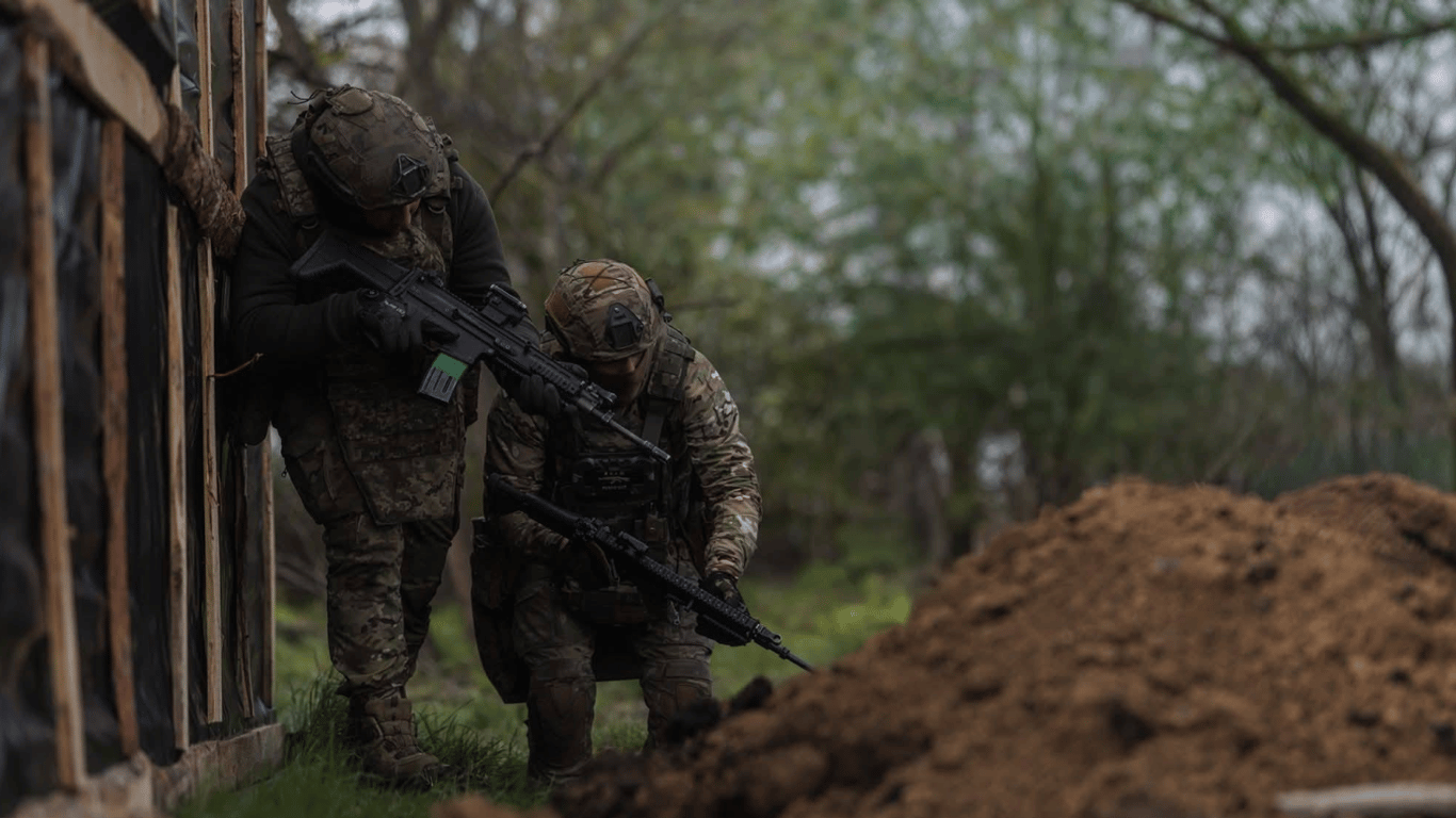 Фото до матеріалу: Чому неможливо замінити бійців на передовій: військовий назвав реальні причини